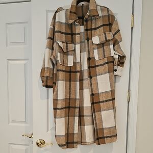 Plaid Women's Shacket in Brown and Cream Plaid, Size Small